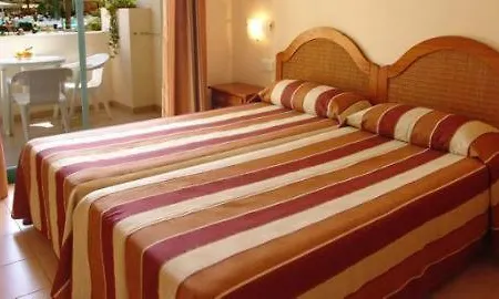 El Trebol Apartment *
